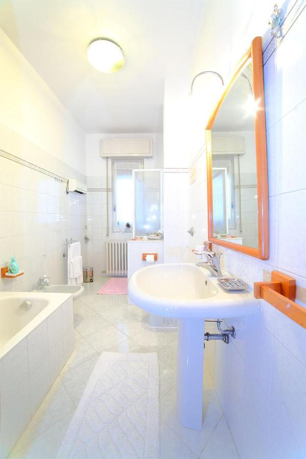 B&B Pontevecchio Брембате Екстериор снимка